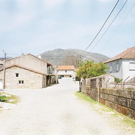 Casa Do Sobrado-gralhas-montalegre Casa de Férias Gralhas