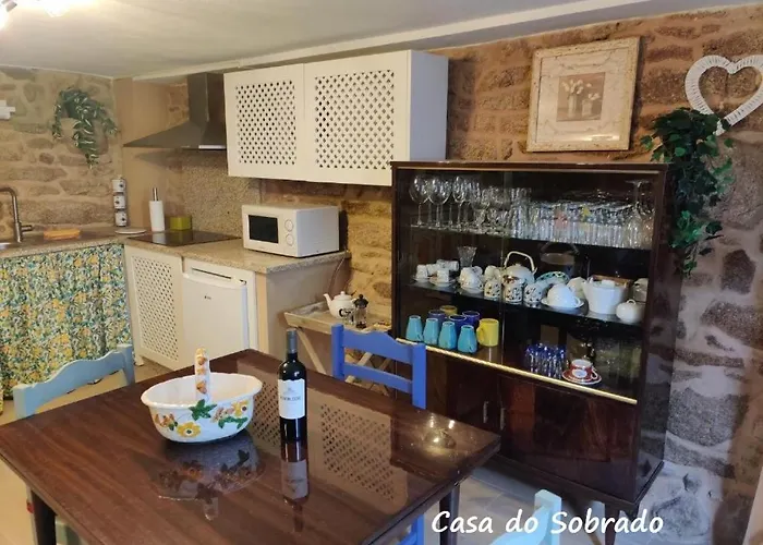 Casa Do Sobrado-gralhas-montalegre 別荘 *