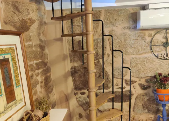 Casa Do Sobrado-gralhas-montalegre Gralhas