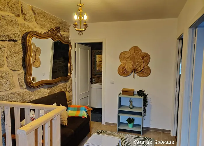 Casa Do Sobrado-gralhas-montalegre 別荘 *